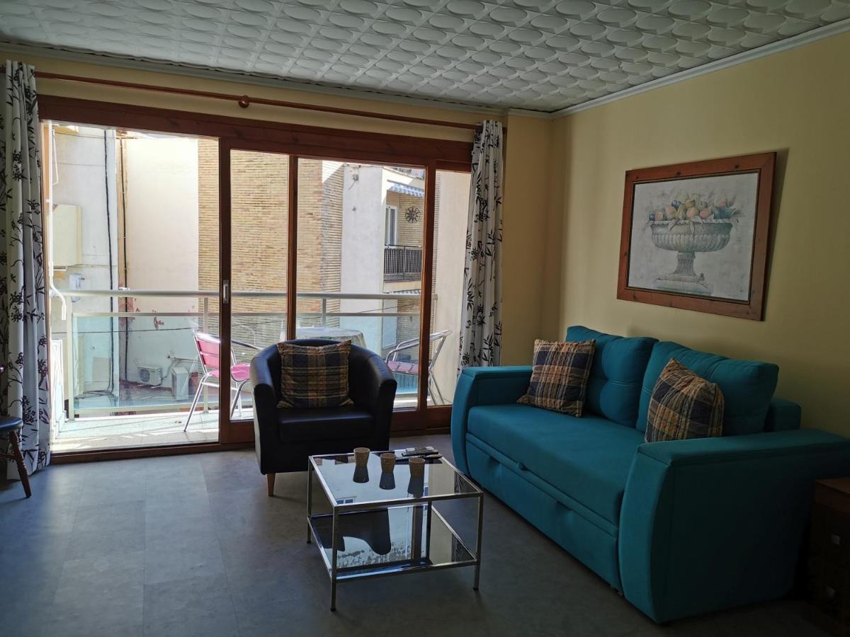 מוריירה Apartamentos Gladys מראה חיצוני תמונה
